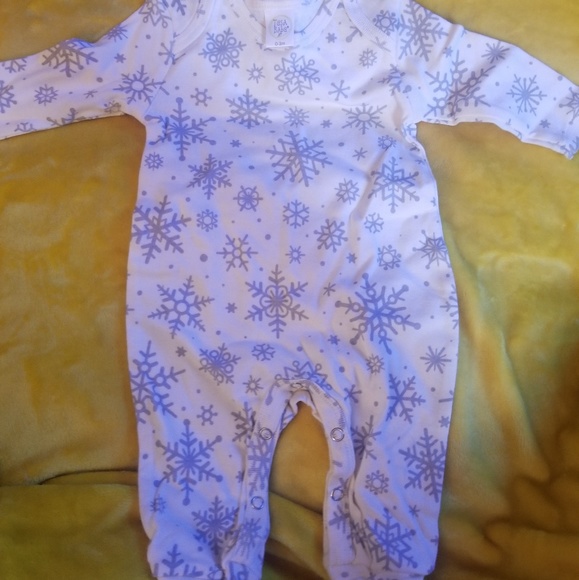 Thanksgiving, Halloween, and Christmas boutique nb - Picture 1 of 3